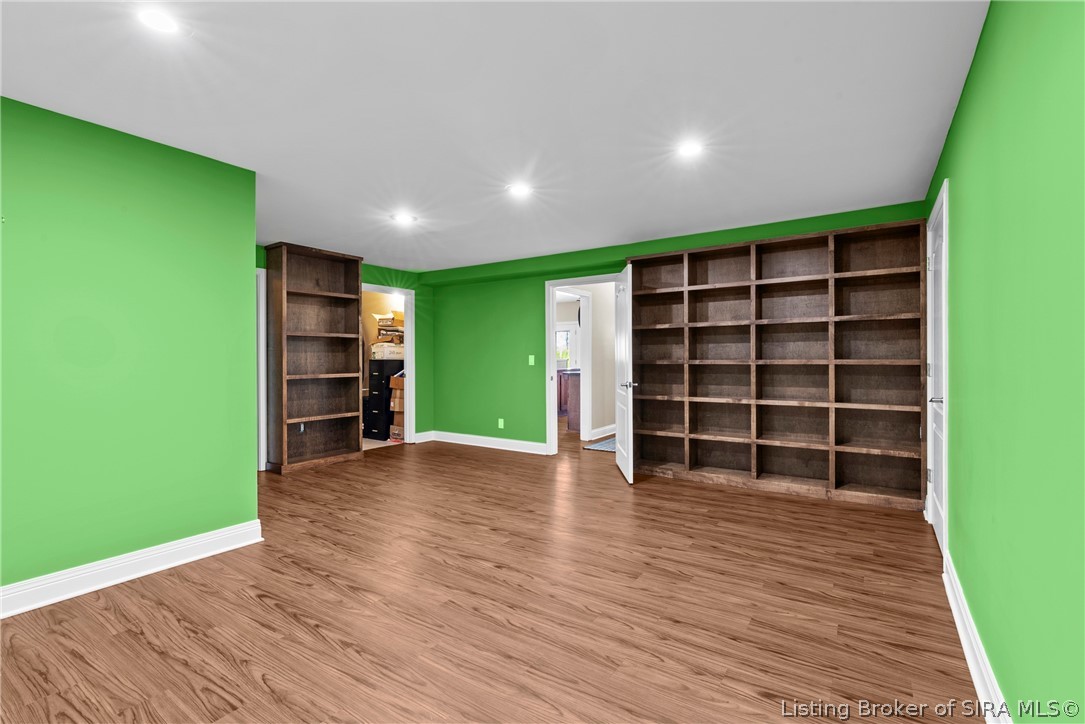 6700 Sunny Drive
