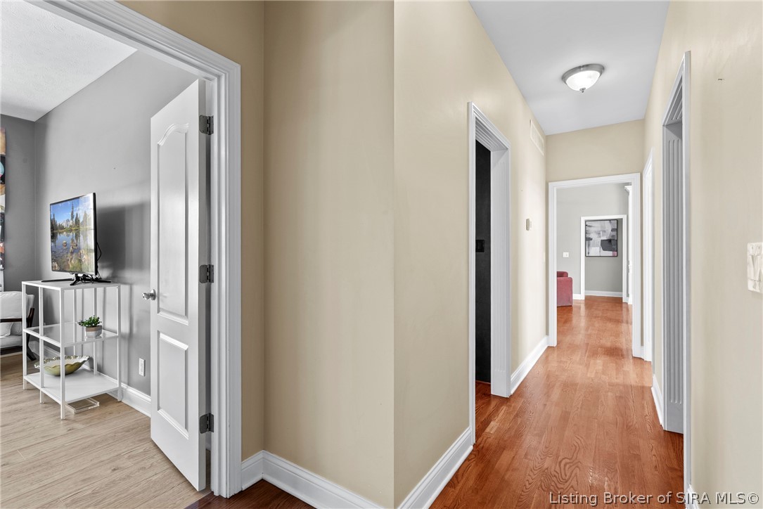 6700 Sunny Drive