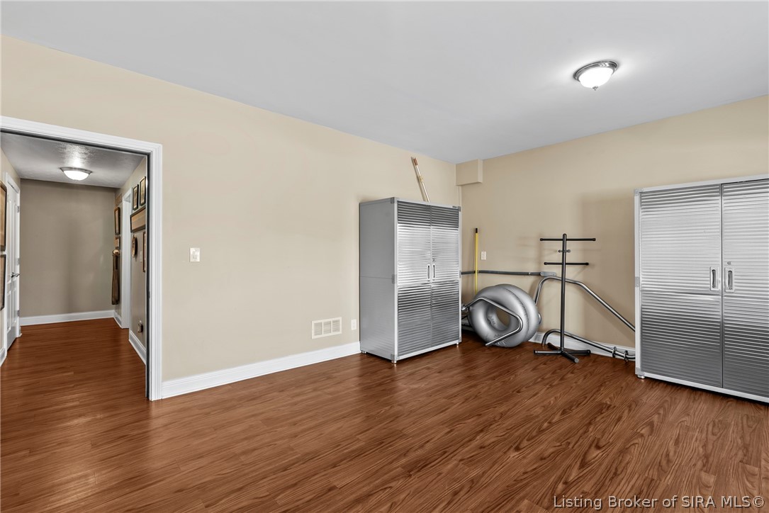6700 Sunny Drive