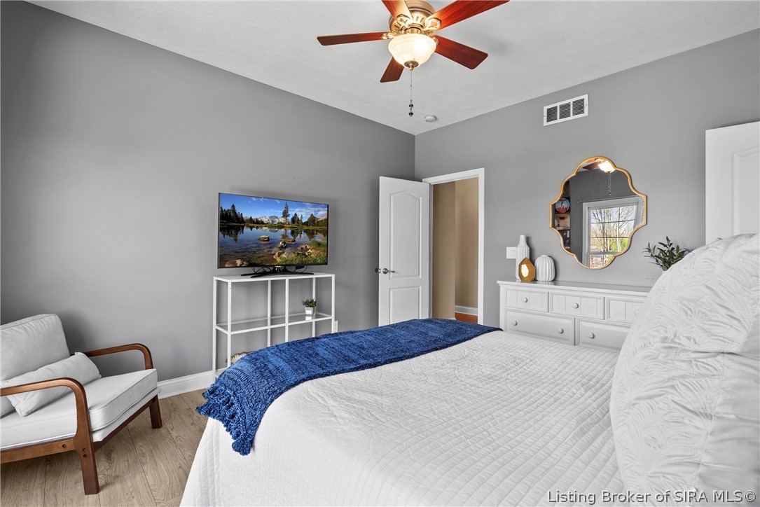6700 Sunny Drive