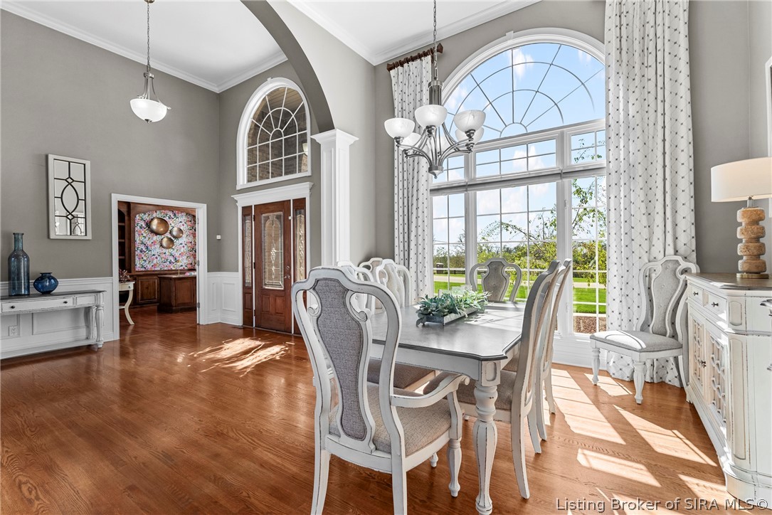 6700 Sunny Drive