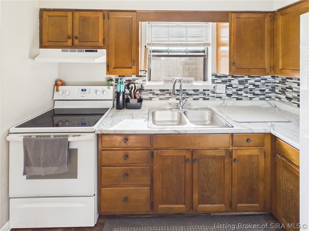 2318 Cornwell Drive