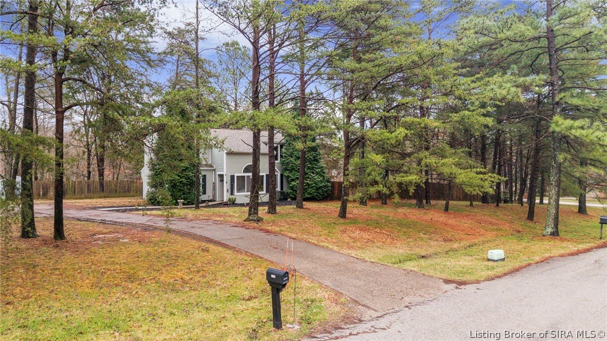 1135 Pinewood Drive