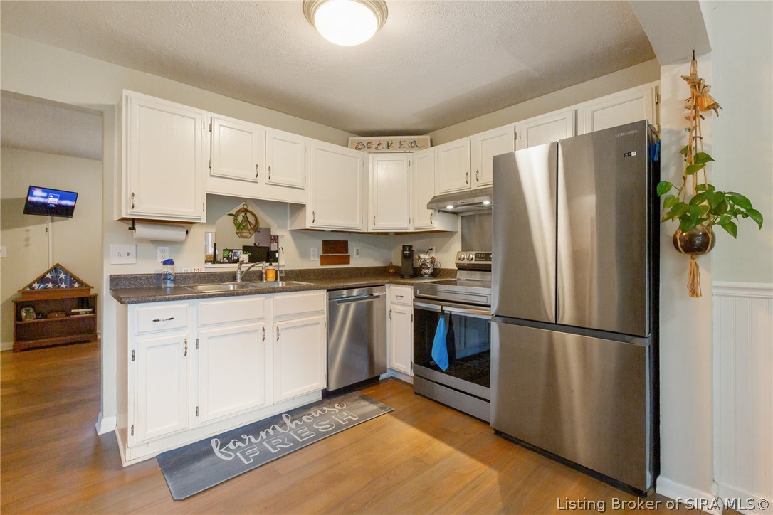 1135 Pinewood Drive
