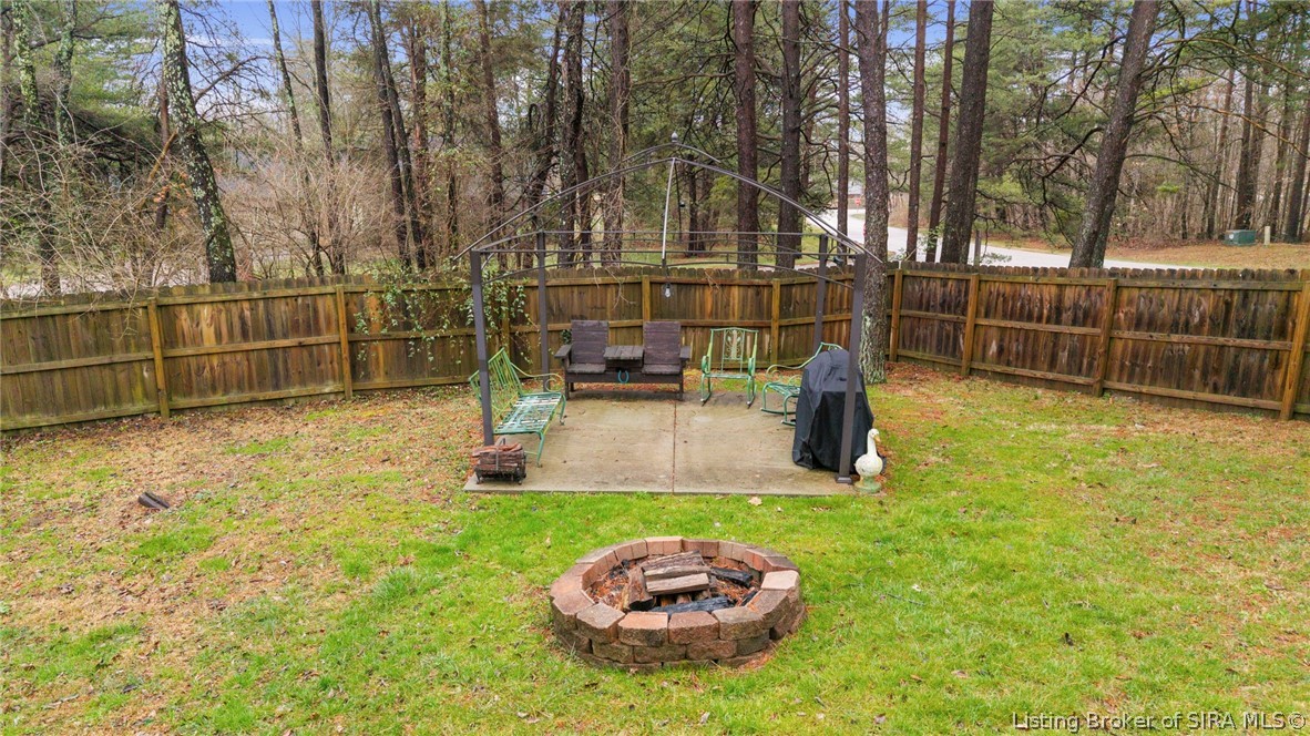 1135 Pinewood Drive