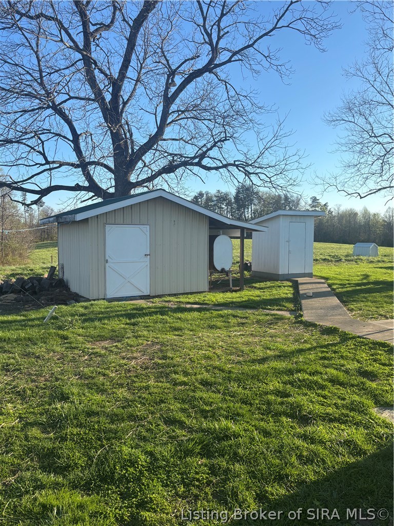 2322 N Whiskey Hollow Road