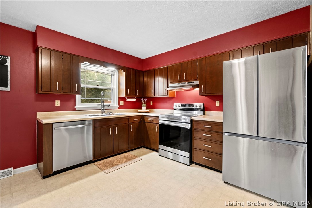 3403 Jaffrey Drive