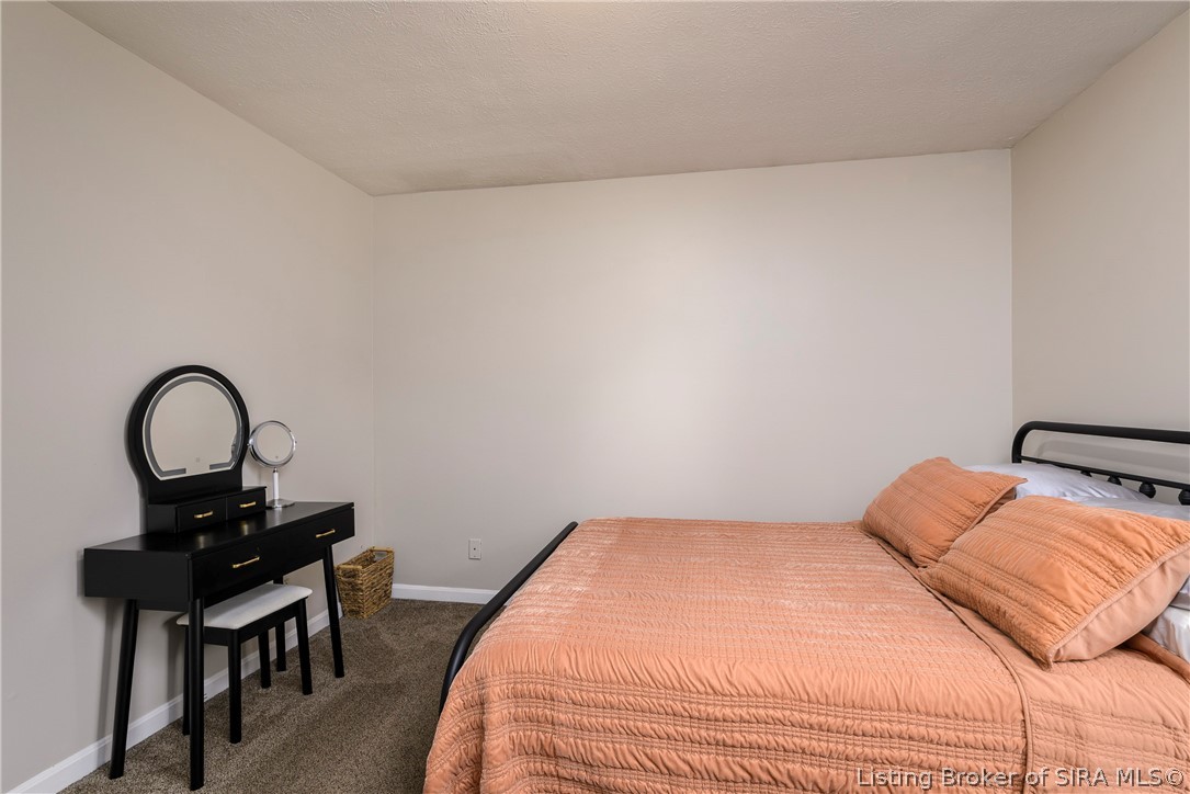 7456 Saddlebrook Court