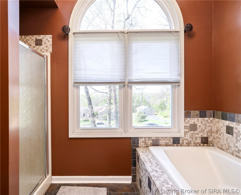 7456 Saddlebrook Court