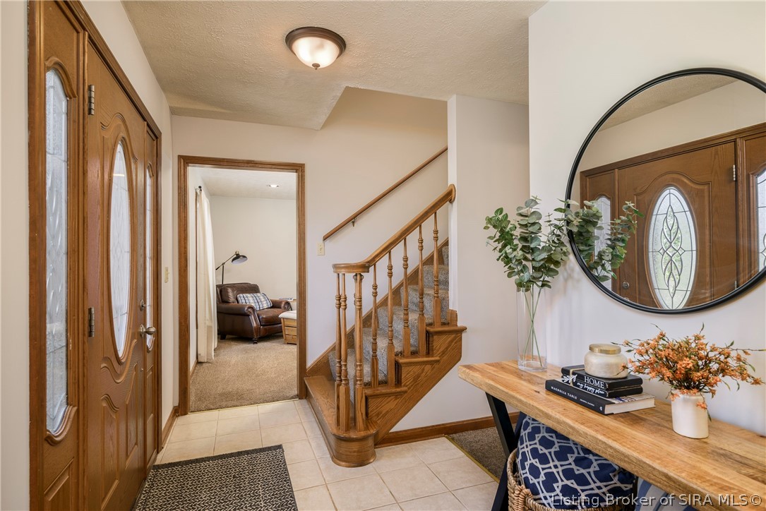 7456 Saddlebrook Court