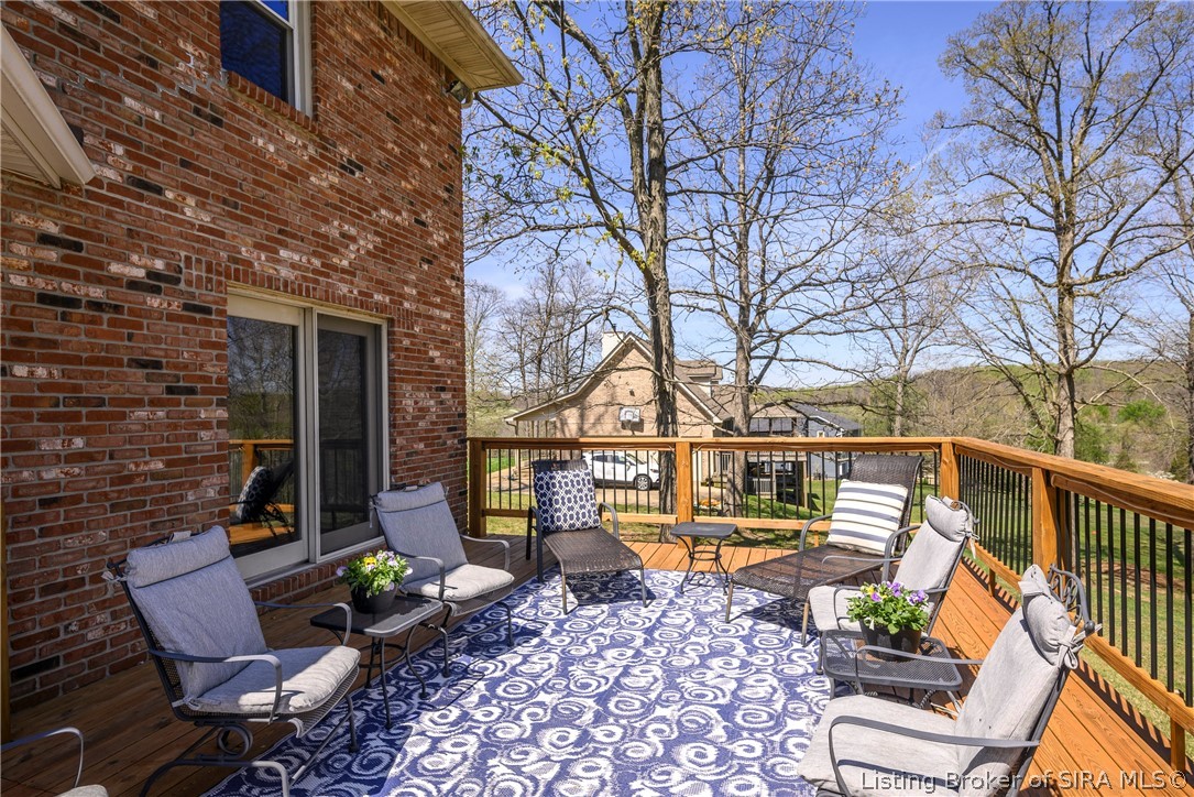 7456 Saddlebrook Court