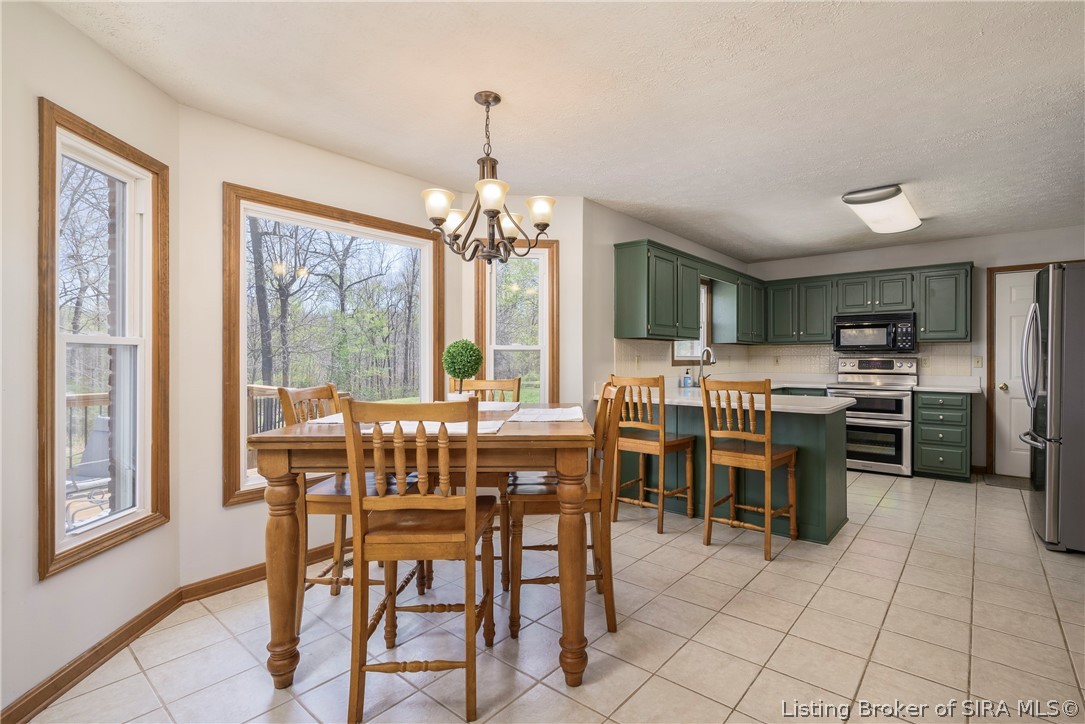 7456 Saddlebrook Court