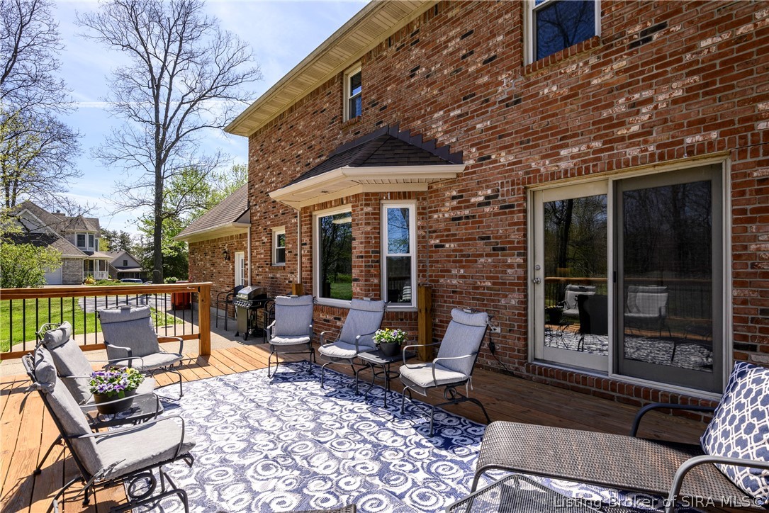 7456 Saddlebrook Court