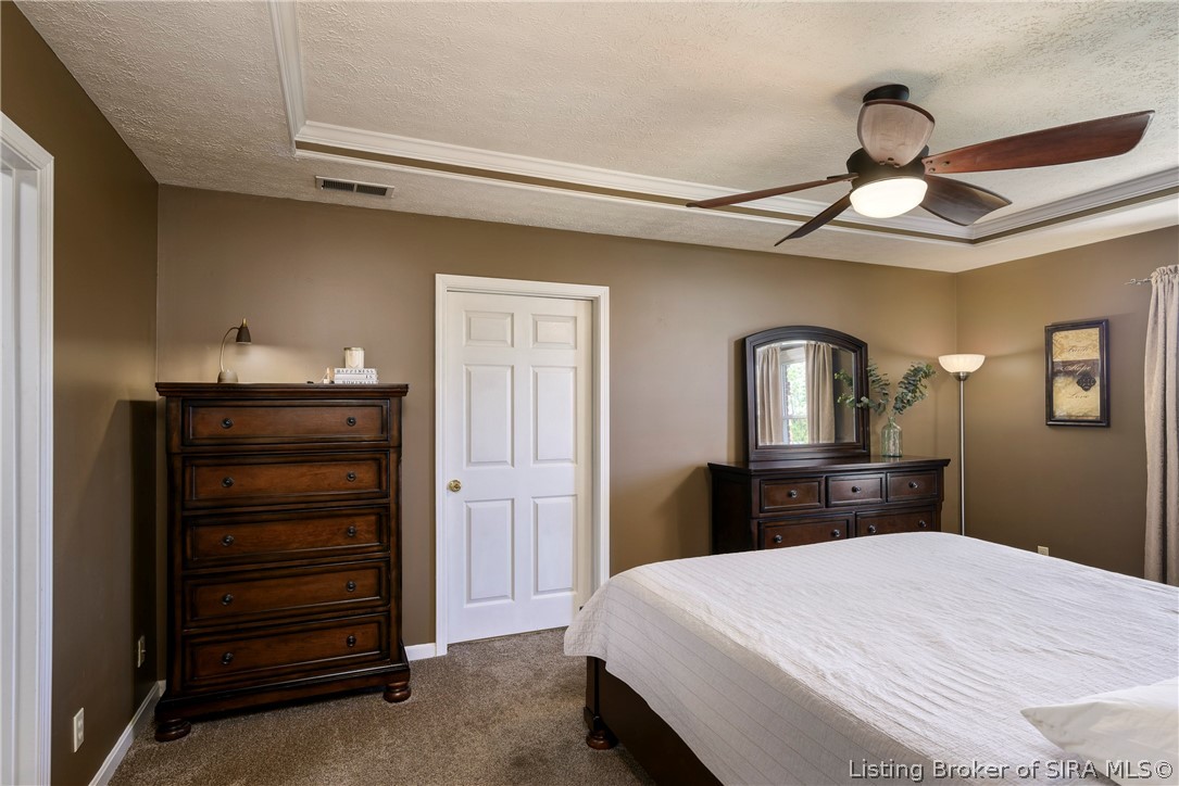 7456 Saddlebrook Court