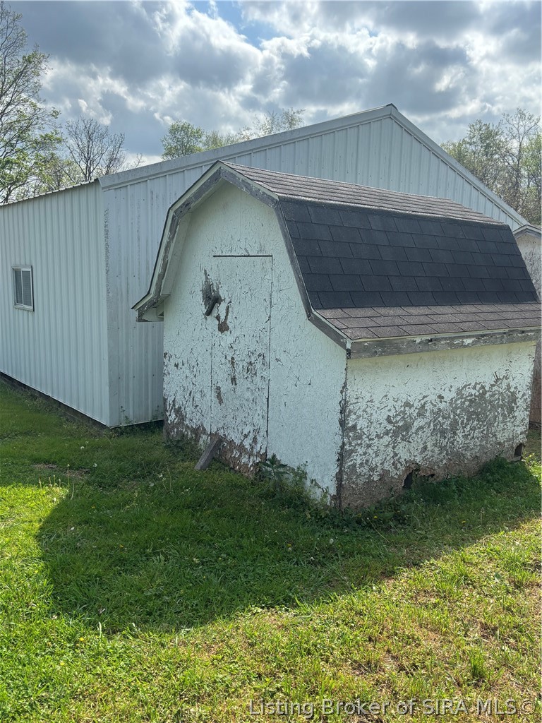 1971 N Naugle Road