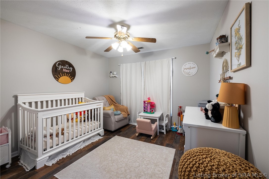 4013 Decker Court