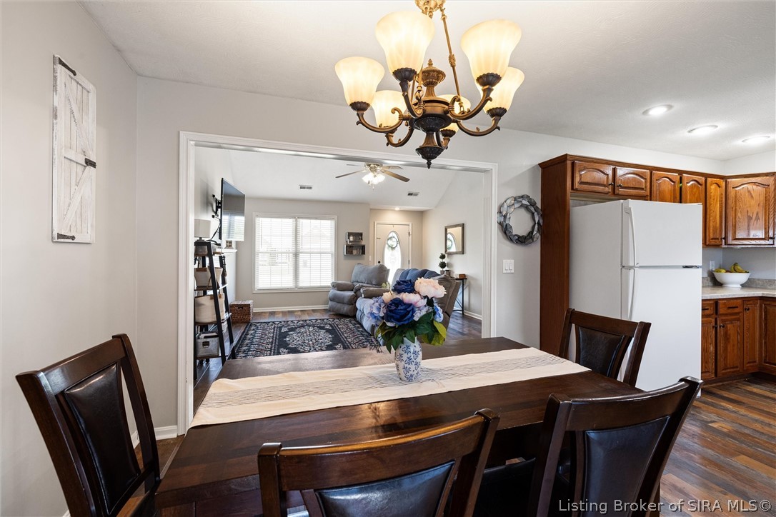 4013 Decker Court