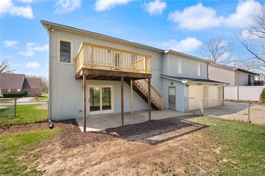 3015 Creek Ridge Drive