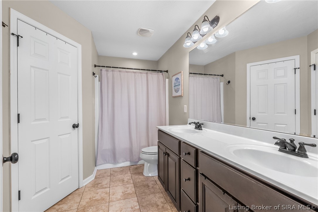 484 Clara Lee Court