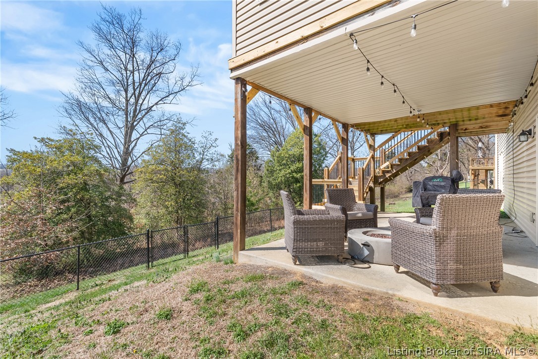 484 Clara Lee Court