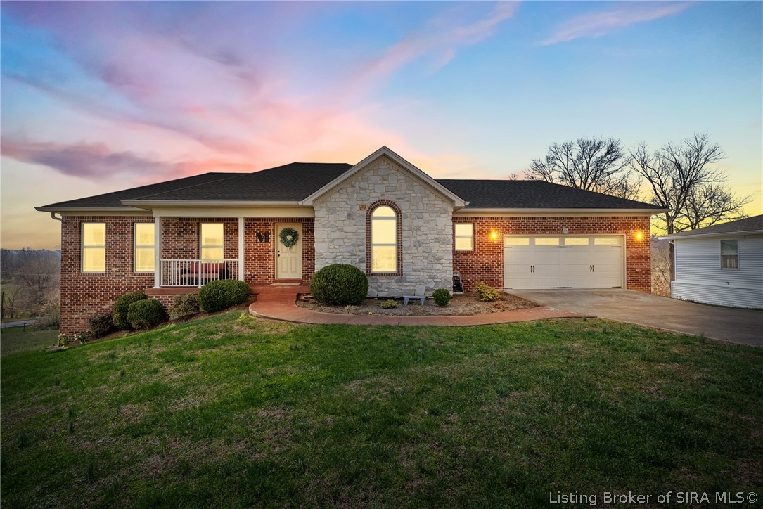 484 Clara Lee Court