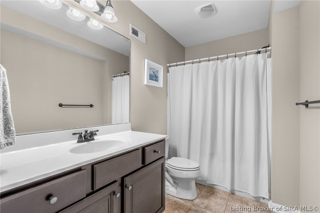 484 Clara Lee Court