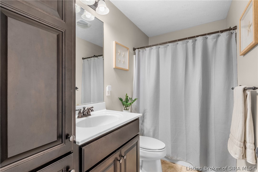 484 Clara Lee Court