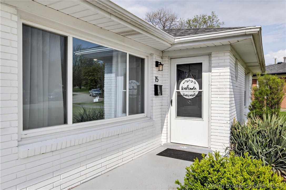 15 Robin Road