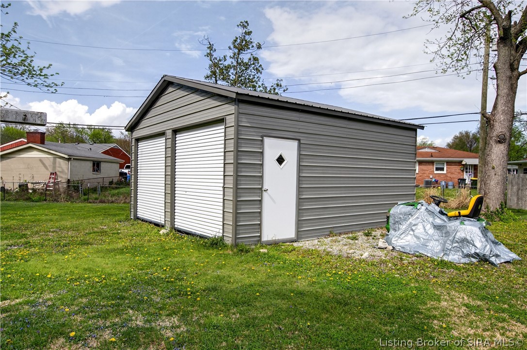 15 Robin Road