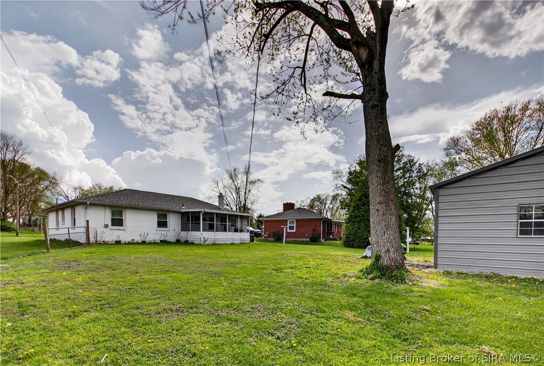 15 Robin Road