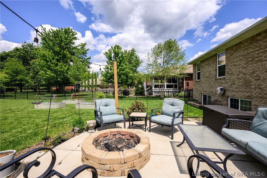 10605 Elk Run Trail