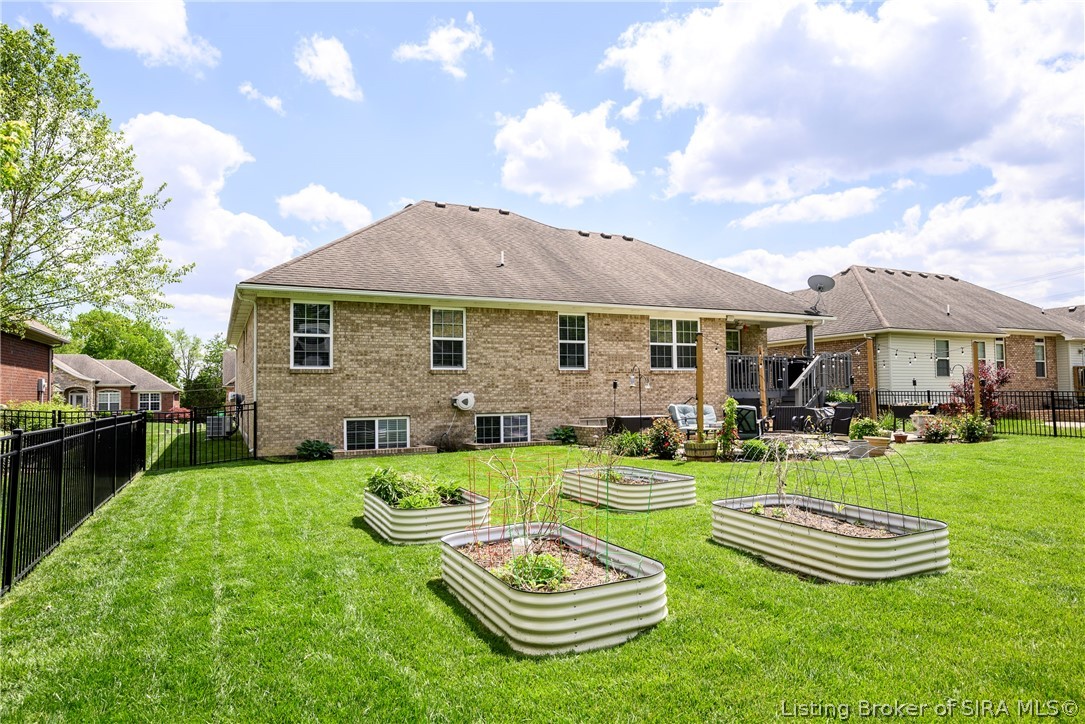 10605 Elk Run Trail