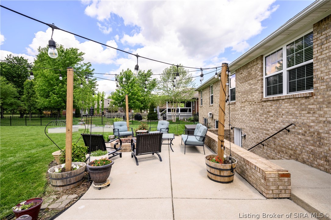 10605 Elk Run Trail