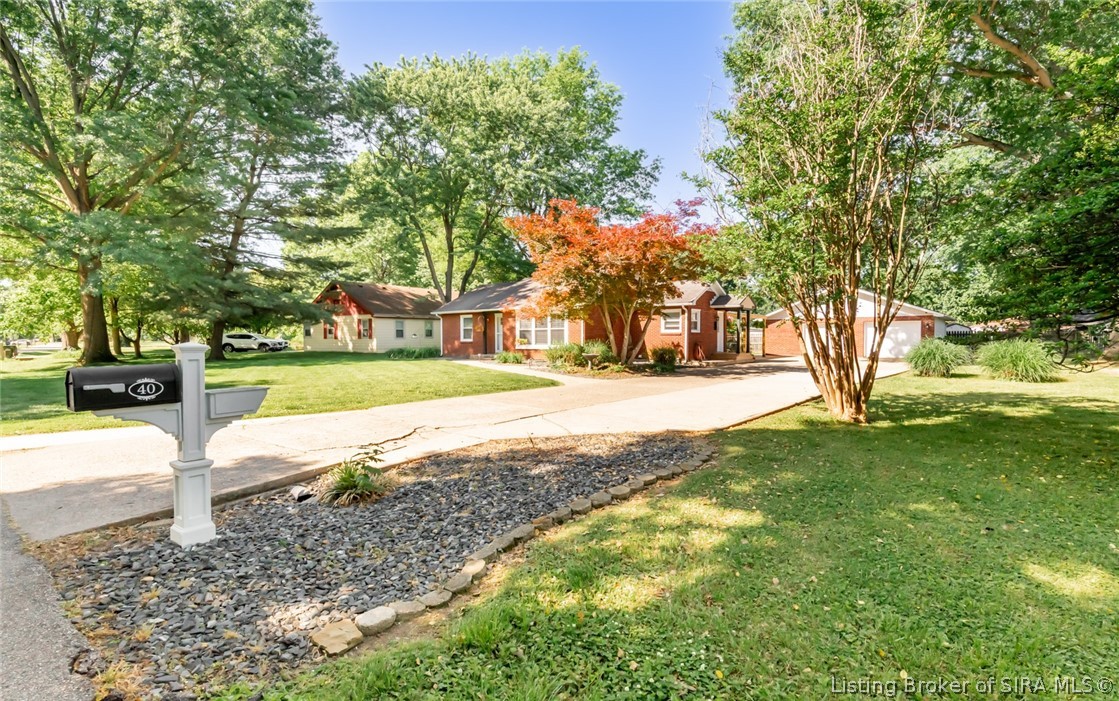 40 Forest Drive