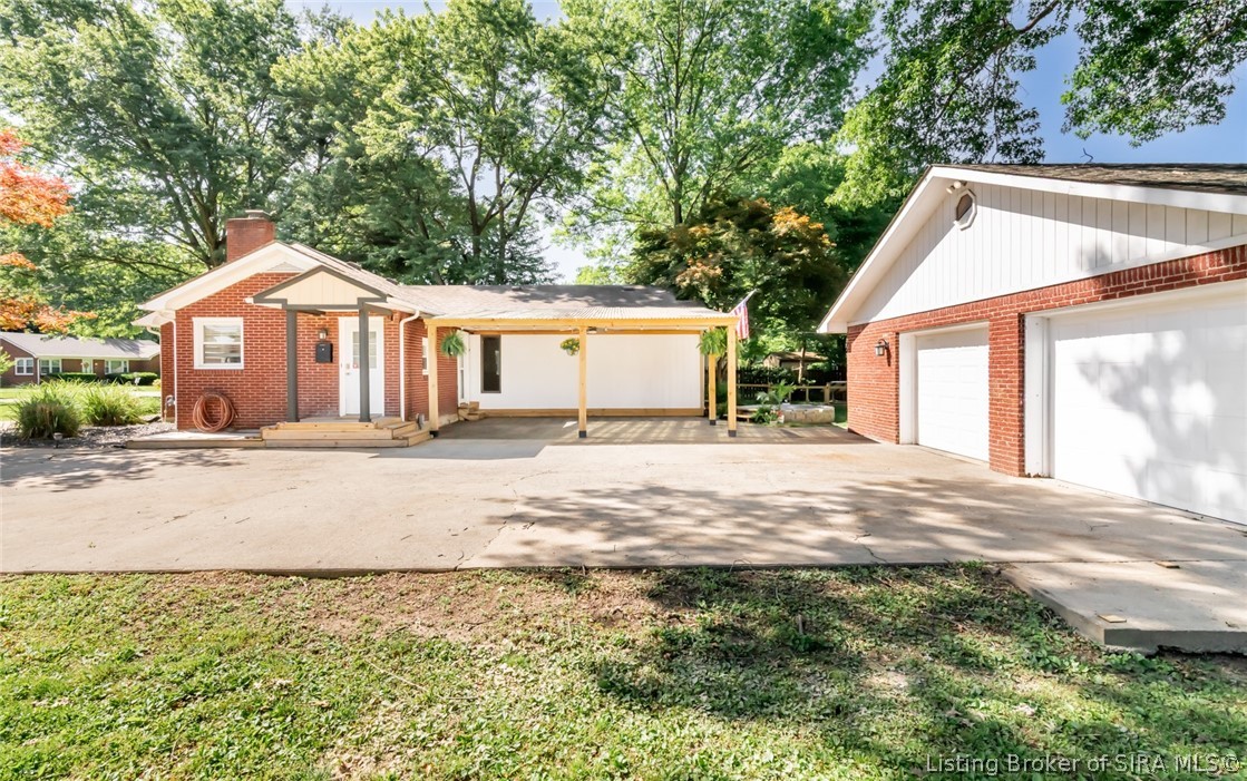 40 Forest Drive