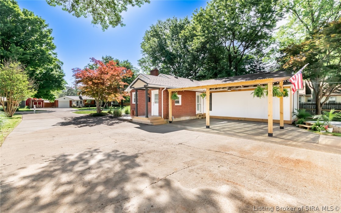 40 Forest Drive