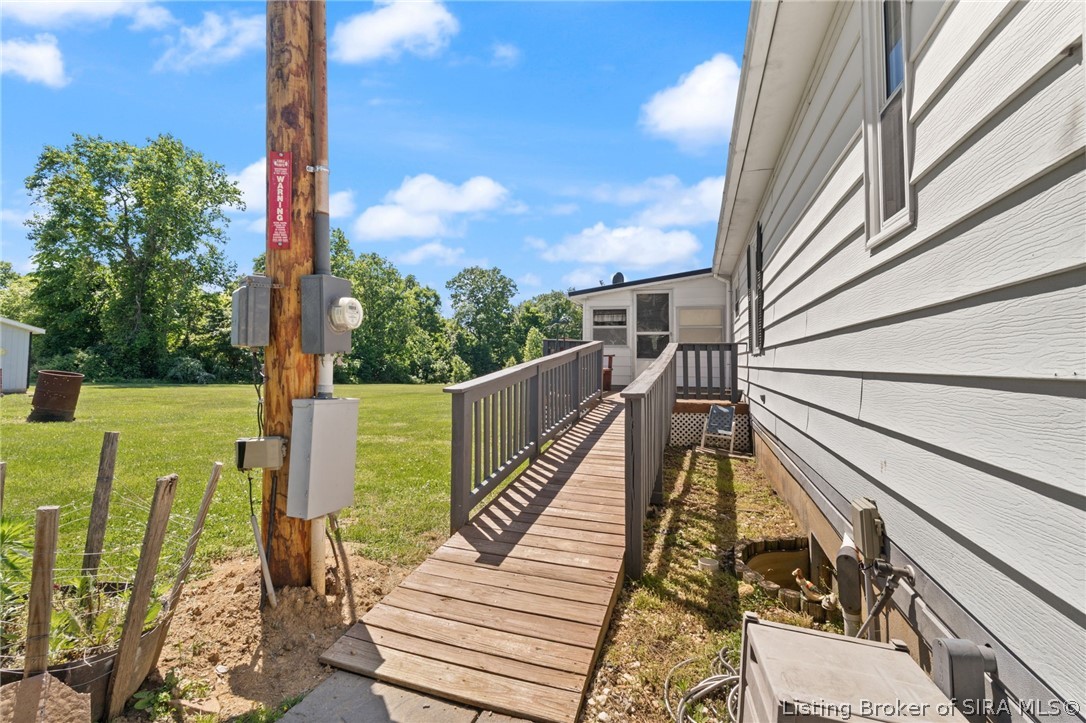 181 W State Rd 62