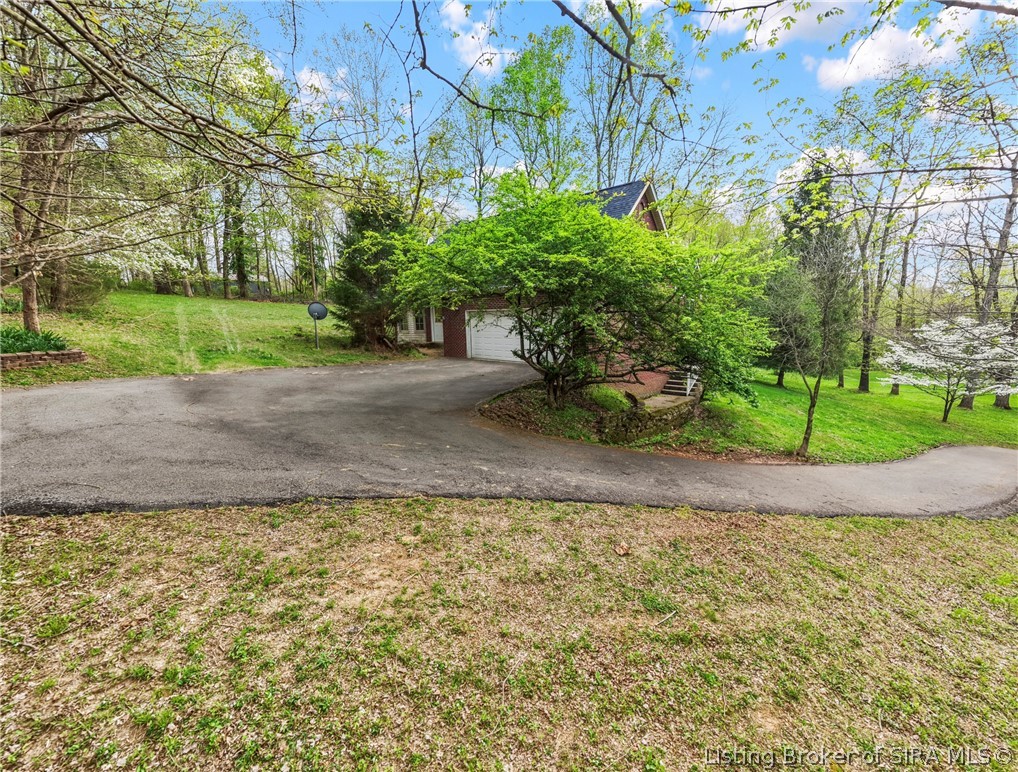7490 Cunningham Sarles Road