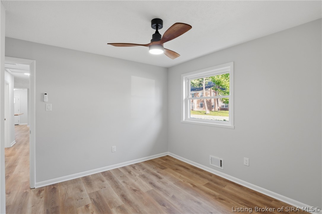 1520 E 8th Street