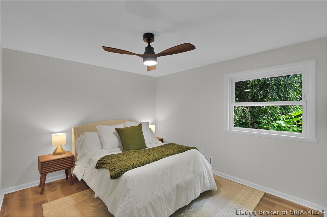 1520 E 8th Street