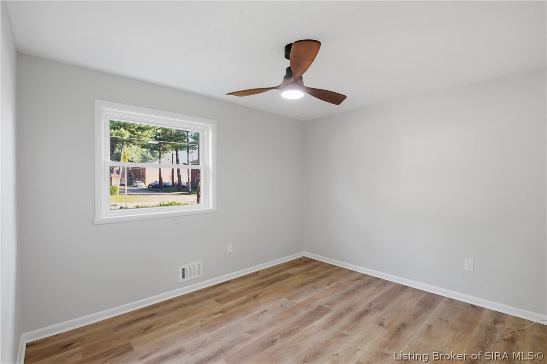 1520 E 8th Street