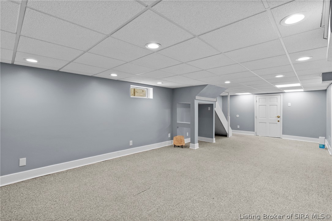 122 E Bowne Boulevard