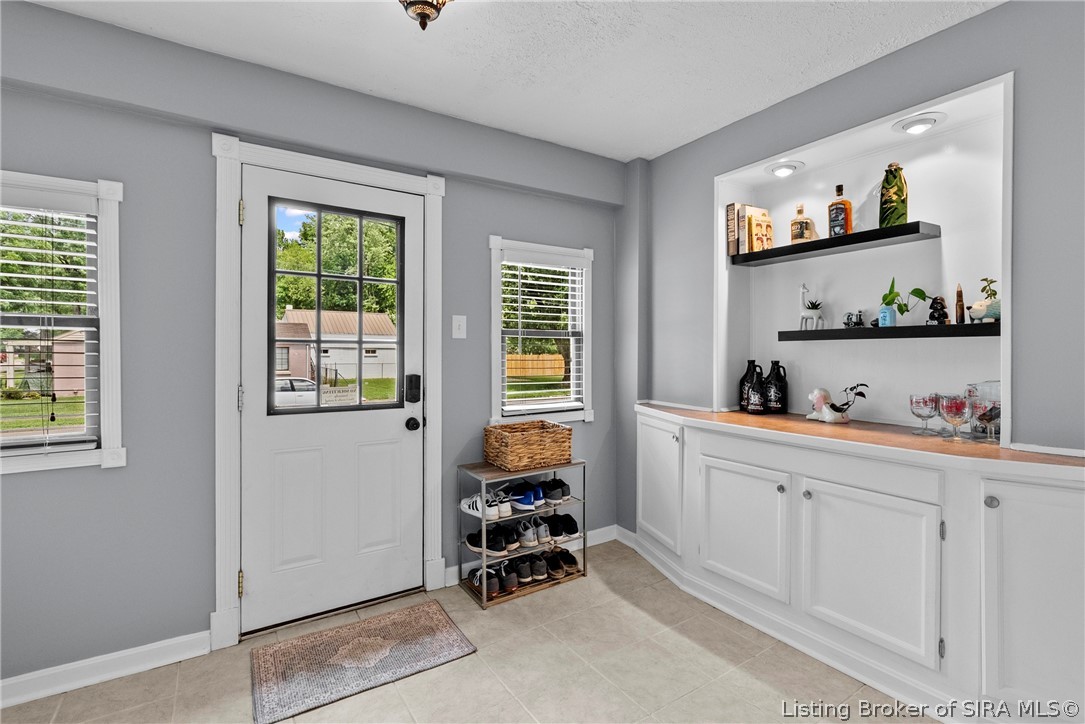 122 E Bowne Boulevard
