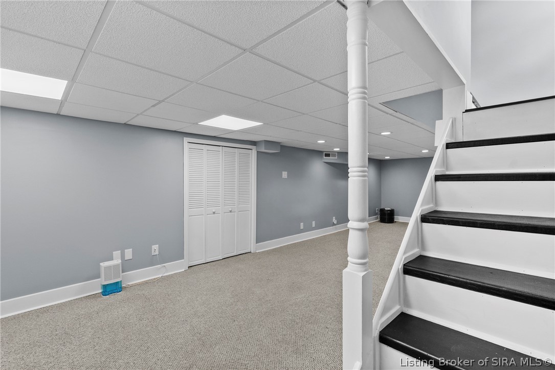 122 E Bowne Boulevard