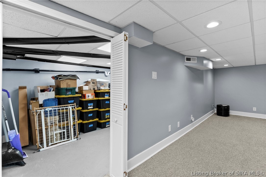 122 E Bowne Boulevard