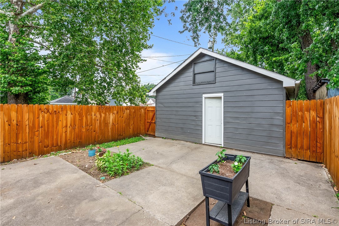1315 Culbertson Avenue