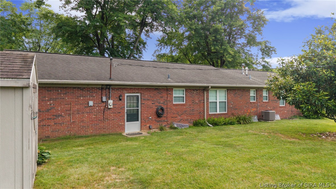 405 Hemlock Road