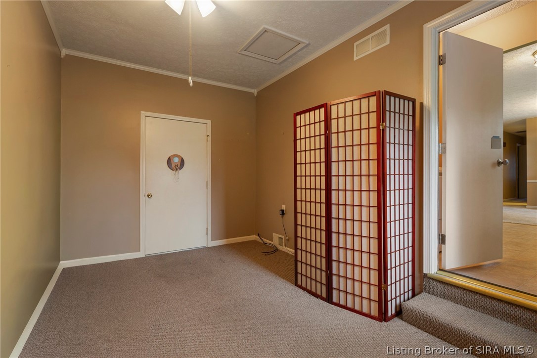405 Hemlock Road