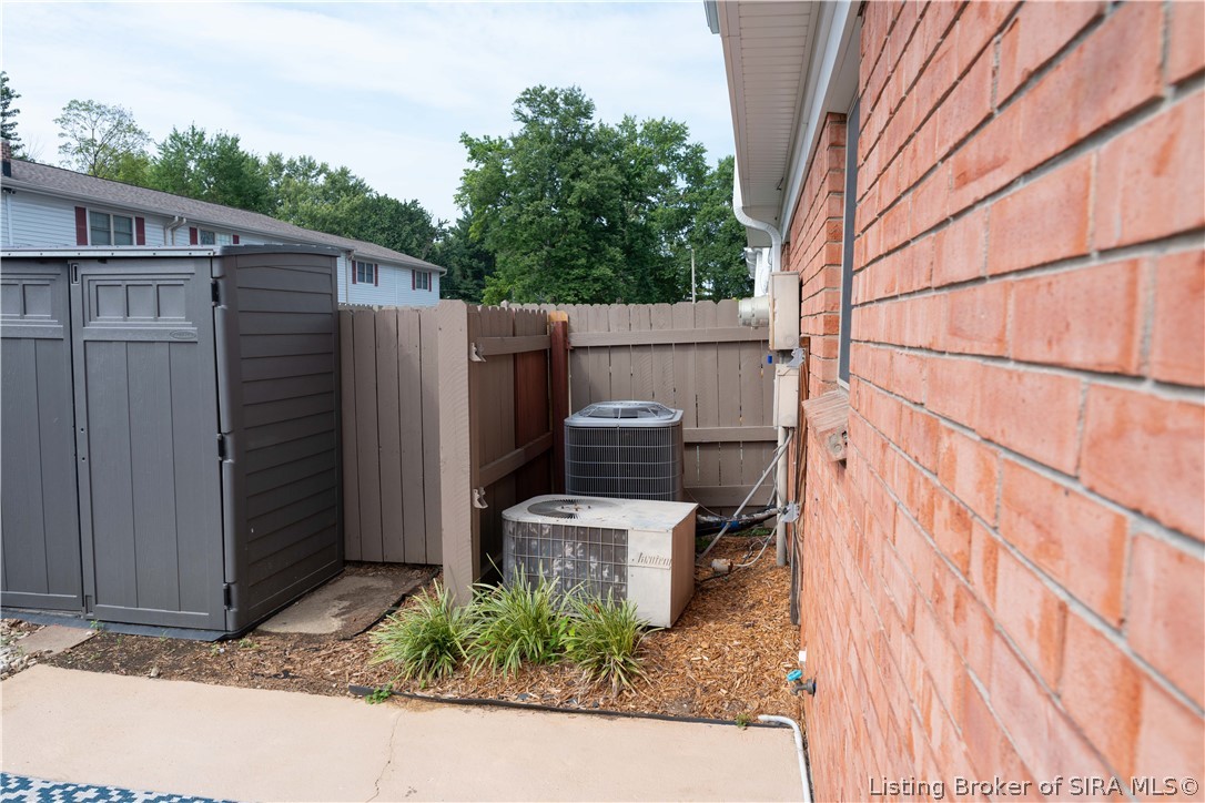 3218 Wooded Way