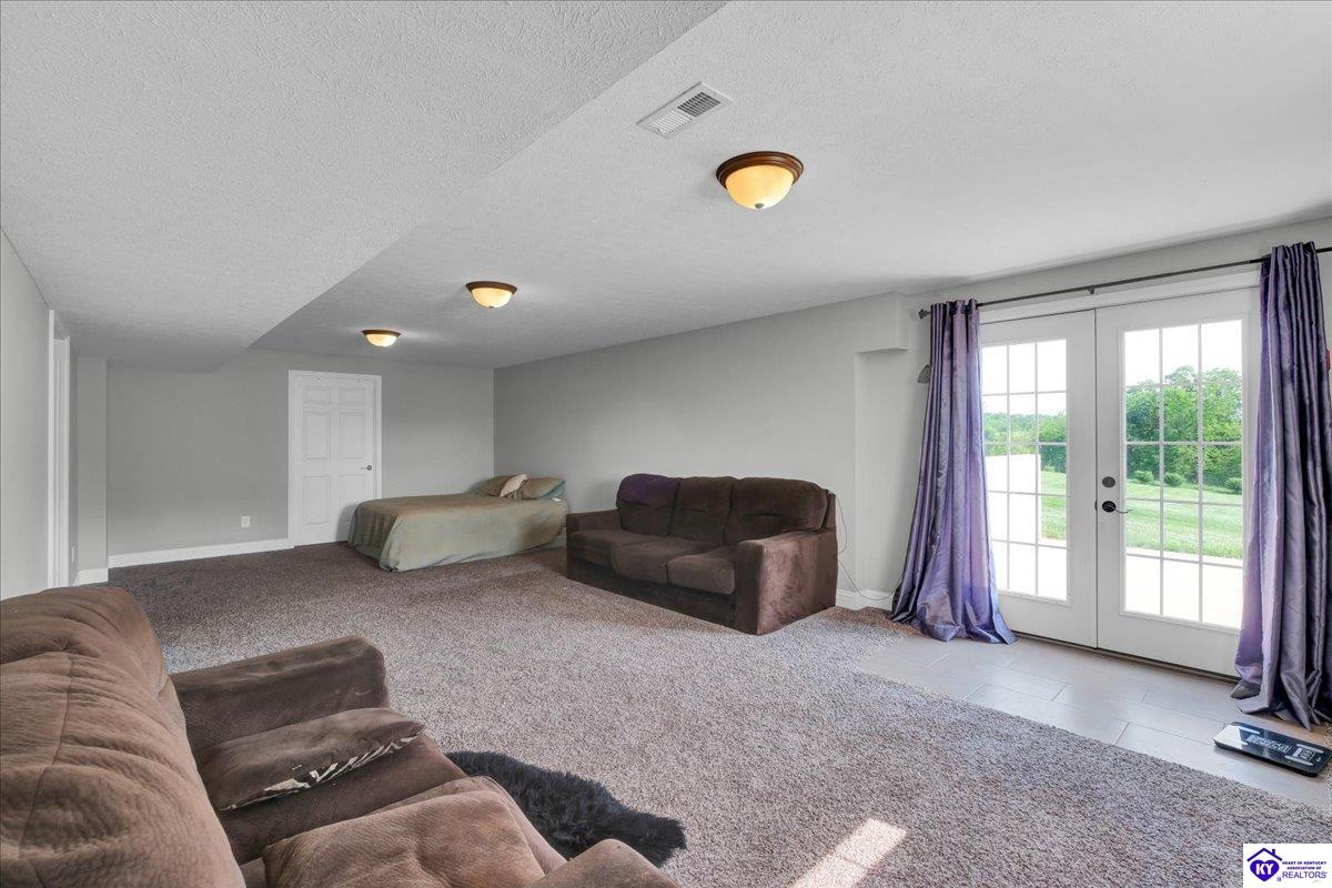 91 Ryder Court